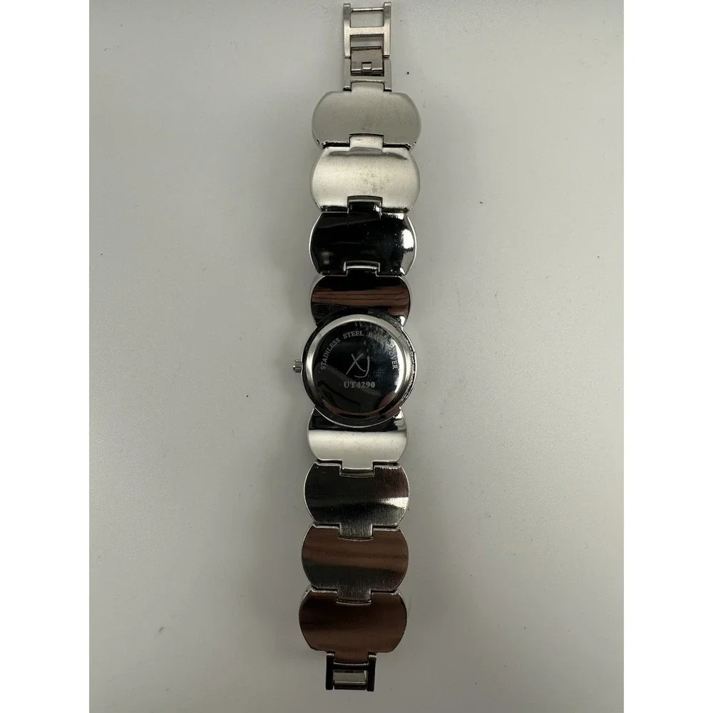 XJ Rare Ladies Watch UT4290 New Battery 30MM 6.75